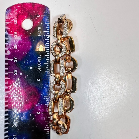 Swarovski Swan square & round link bracelet Swarovski crystal gold tone - Picture 5 of 6